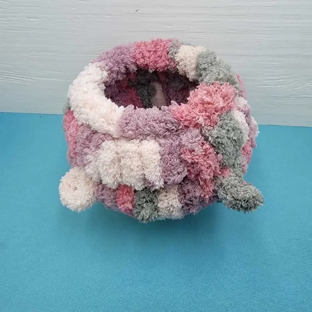 Plush Pet Bed Hideaway Cozy Den Igloo Mouse Hamster Guinea Pig Burrow